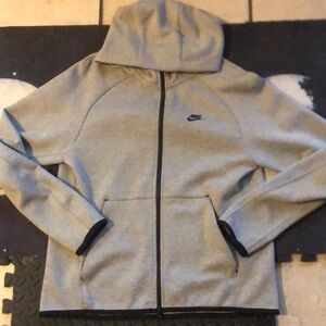 Nike Tech Fleece